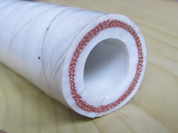 食品廠、藥廠專(zhuān)用耐高溫蒸汽硅膠管
